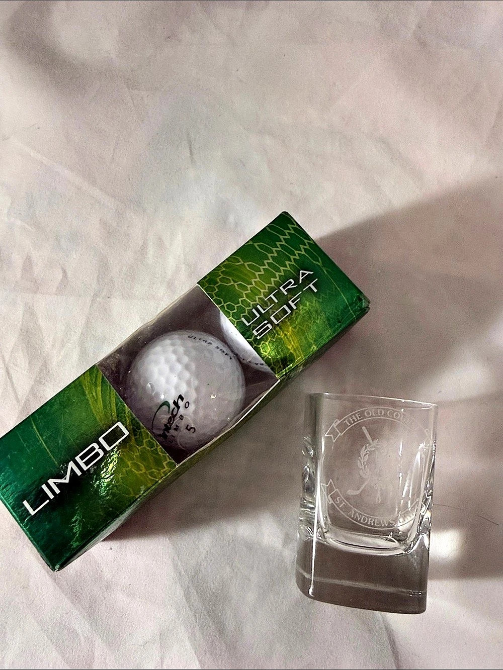ST Andrews Links Shot Glass &LIMBO Ultra Soft Golf Ball Set
